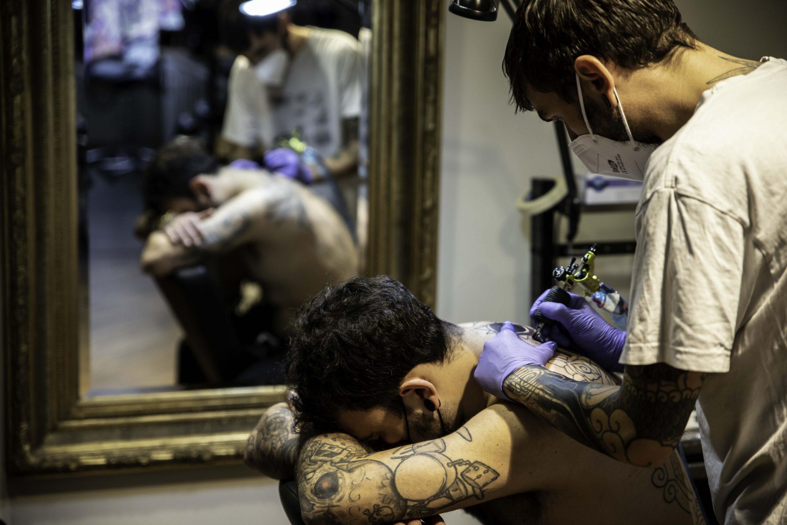 tattoo zetten rug