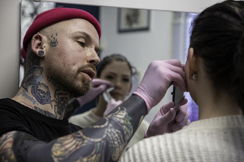 piercing header afbeelding
